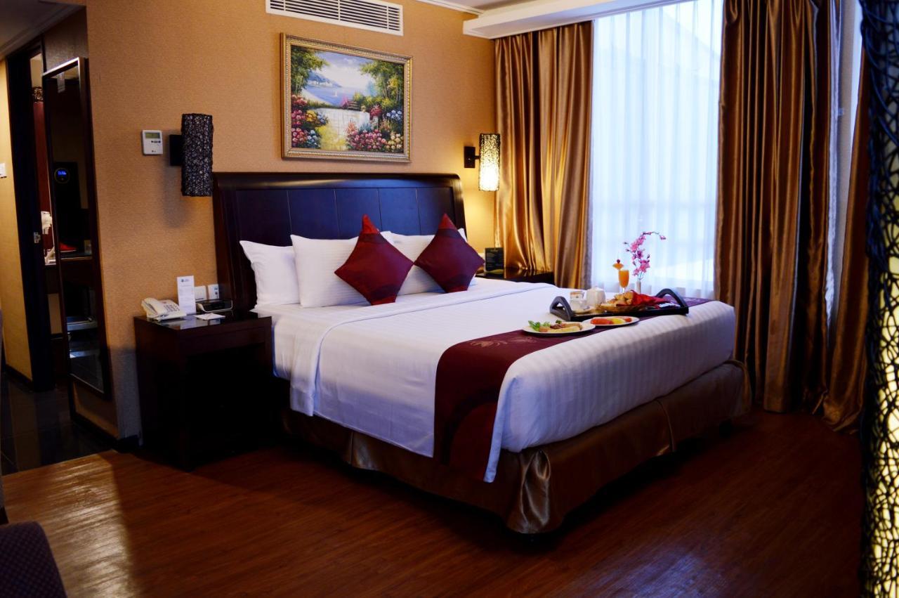 Best Western Mangga Dua Hotel & Residence Jakarta Kültér fotó